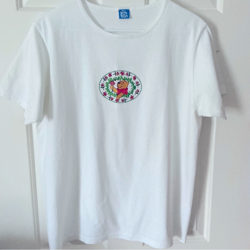 Women’s Tee w/Embroidered Winnie the Pooh, Size XL